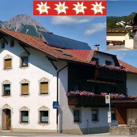 Pension Schoepf Arzl im Pitztal Exterior foto